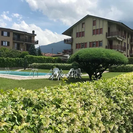 The Park On The Lake With Pool *