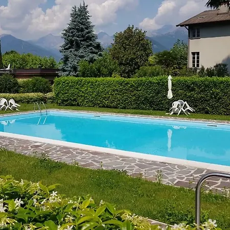 Apartment The Park On The Lake With Pool